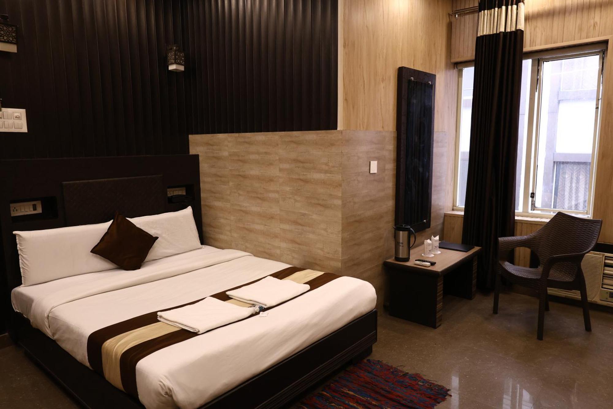 Hotel Pardesi Харидвар Экстерьер фото