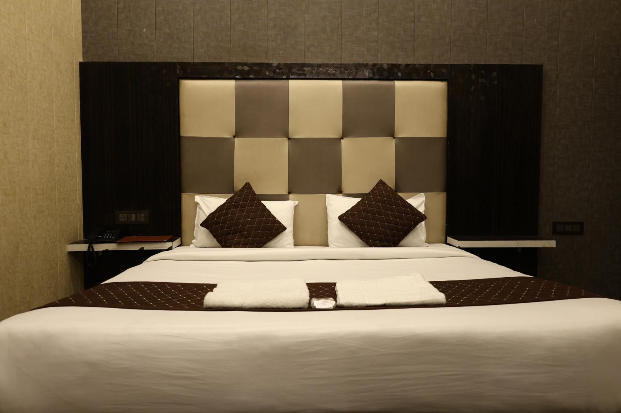 Hotel Pardesi Харидвар Экстерьер фото