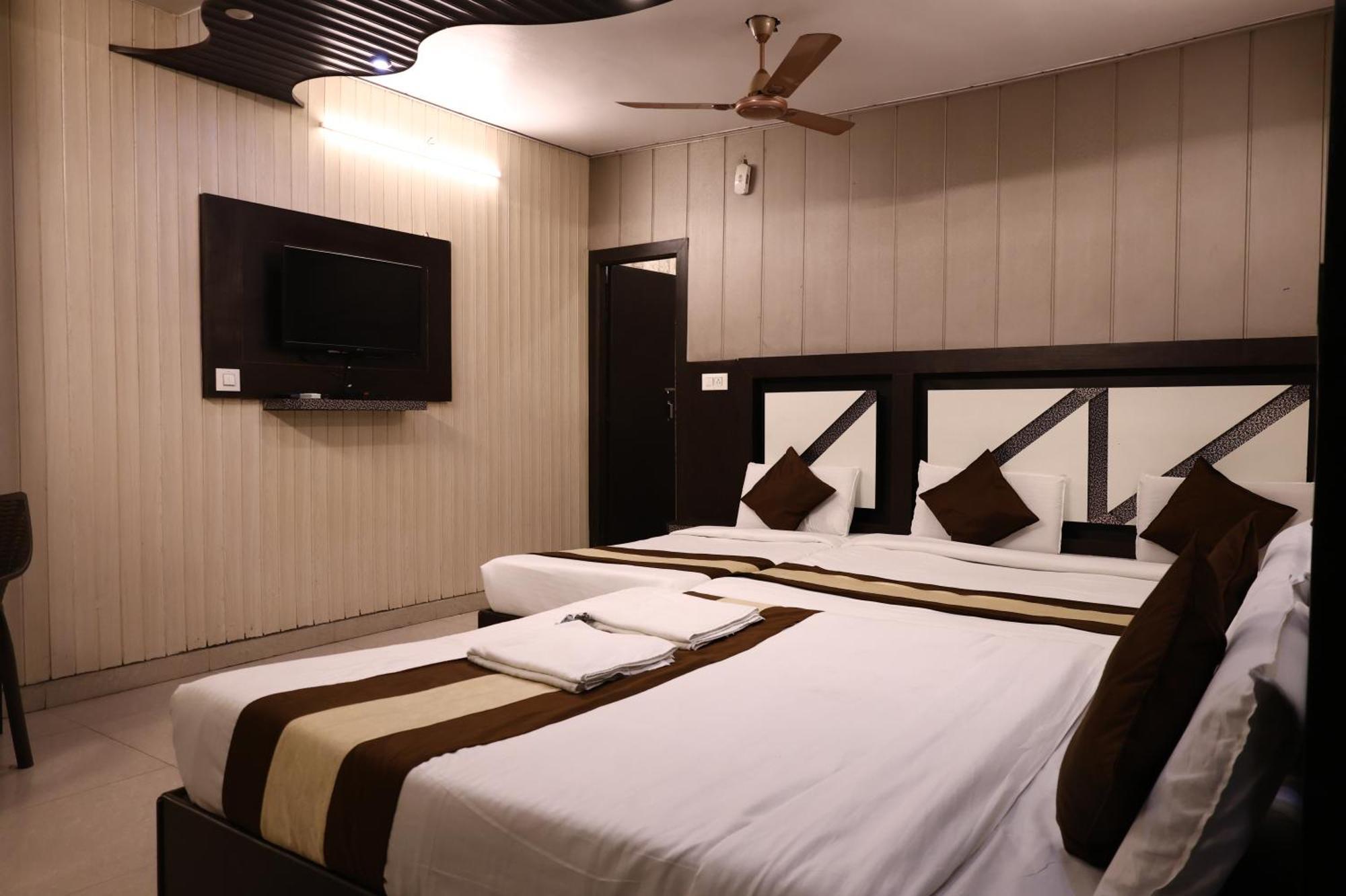 Hotel Pardesi Харидвар Экстерьер фото